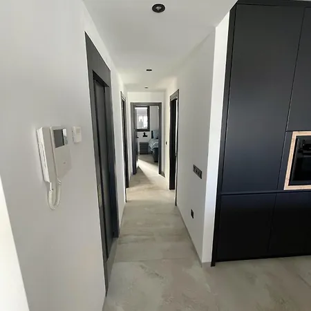 Casa Colina - Privezwembad & Lift Apartment