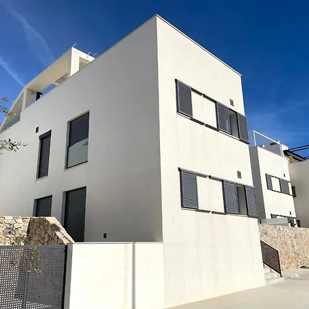 Casa Colina - Privezwembad & Lift *