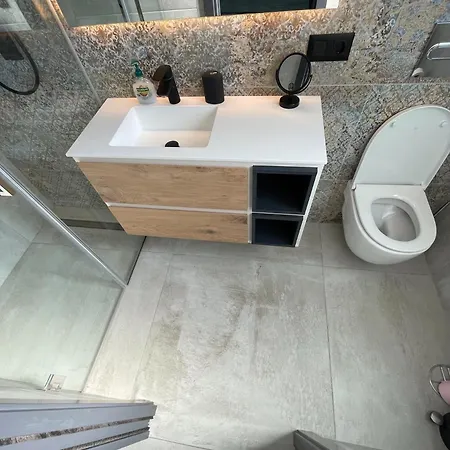 Casa Colina - Privezwembad & Lift Apartment *
