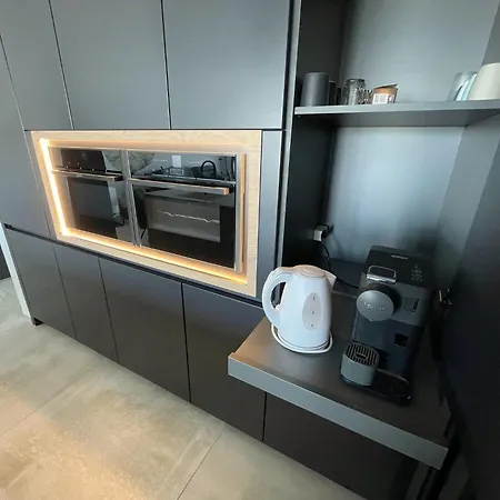 Casa Colina - Privezwembad & Lift Apartment *