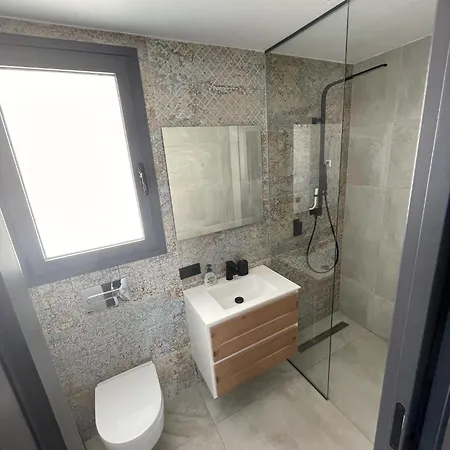 Casa Colina - Privezwembad & Lift *