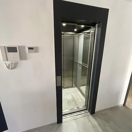 アパート Casa Colina - Privezwembad & Lift ロハレス