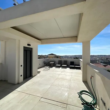 Casa Colina - Privezwembad & Lift *