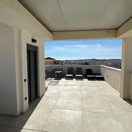 アパート Casa Colina - Privezwembad & Lift *