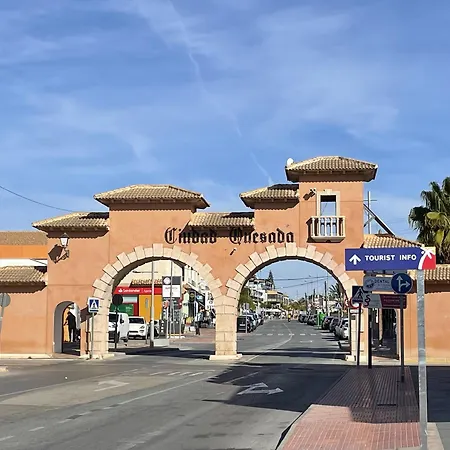 Casa Colina - Privezwembad & Lift アパート ロハレス